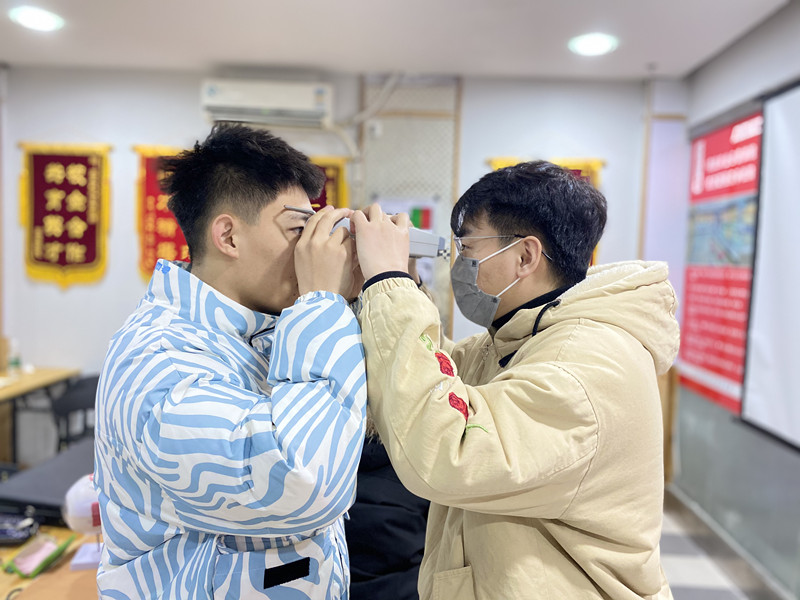 验光师培训，验光师培训，正真视光，验光师学习，插片验光学习