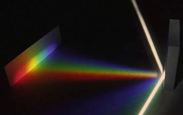 验光师培训学校课程分析——物理光学光的本质