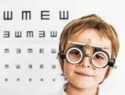 临沂验光师培训的老师分享影响视觉的原因