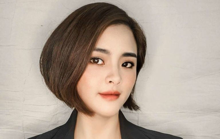 揭秘新闻主持人的化妆秘诀，原来有这么多“小心机”!